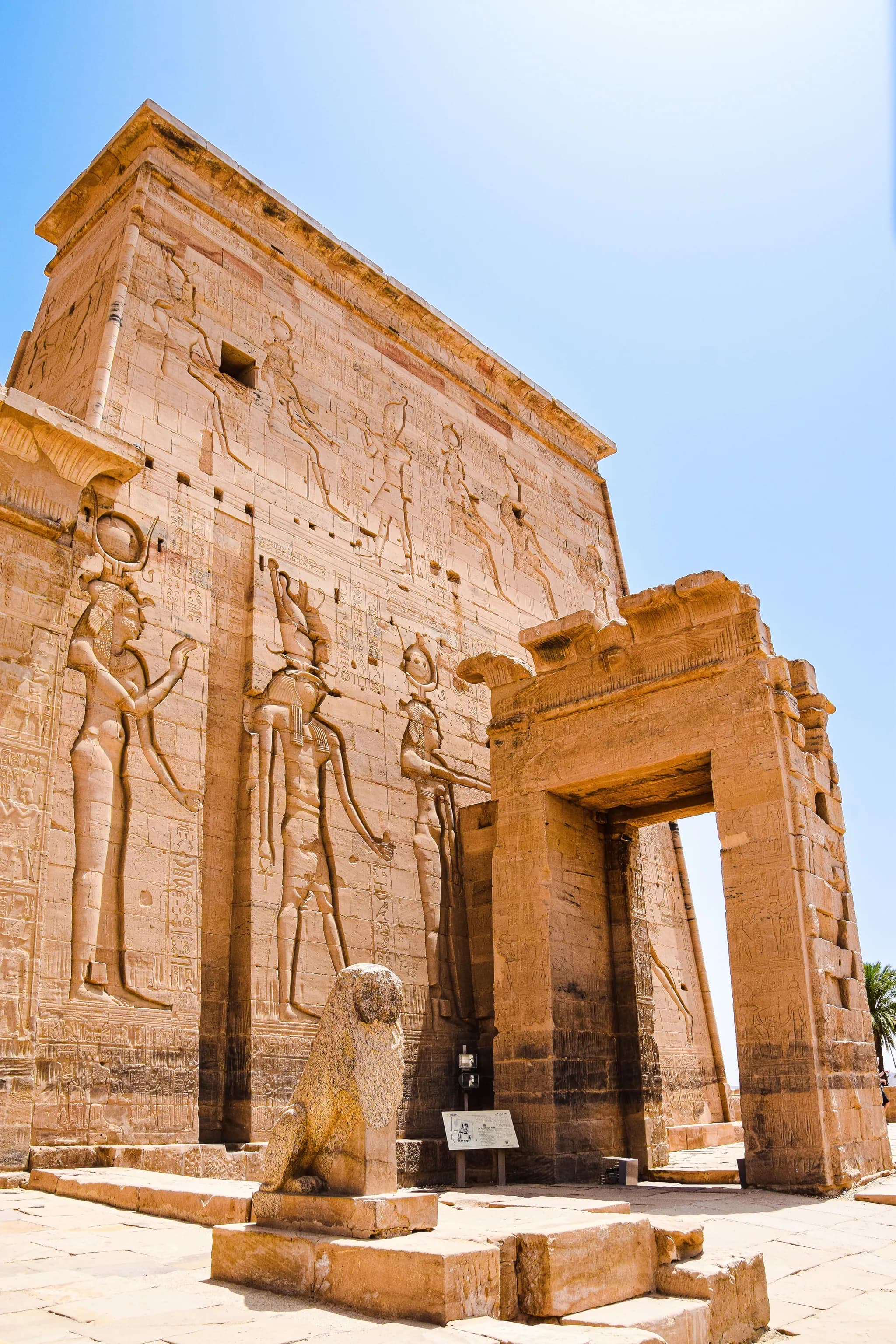 Le temple de Philae, près d’Assouan.